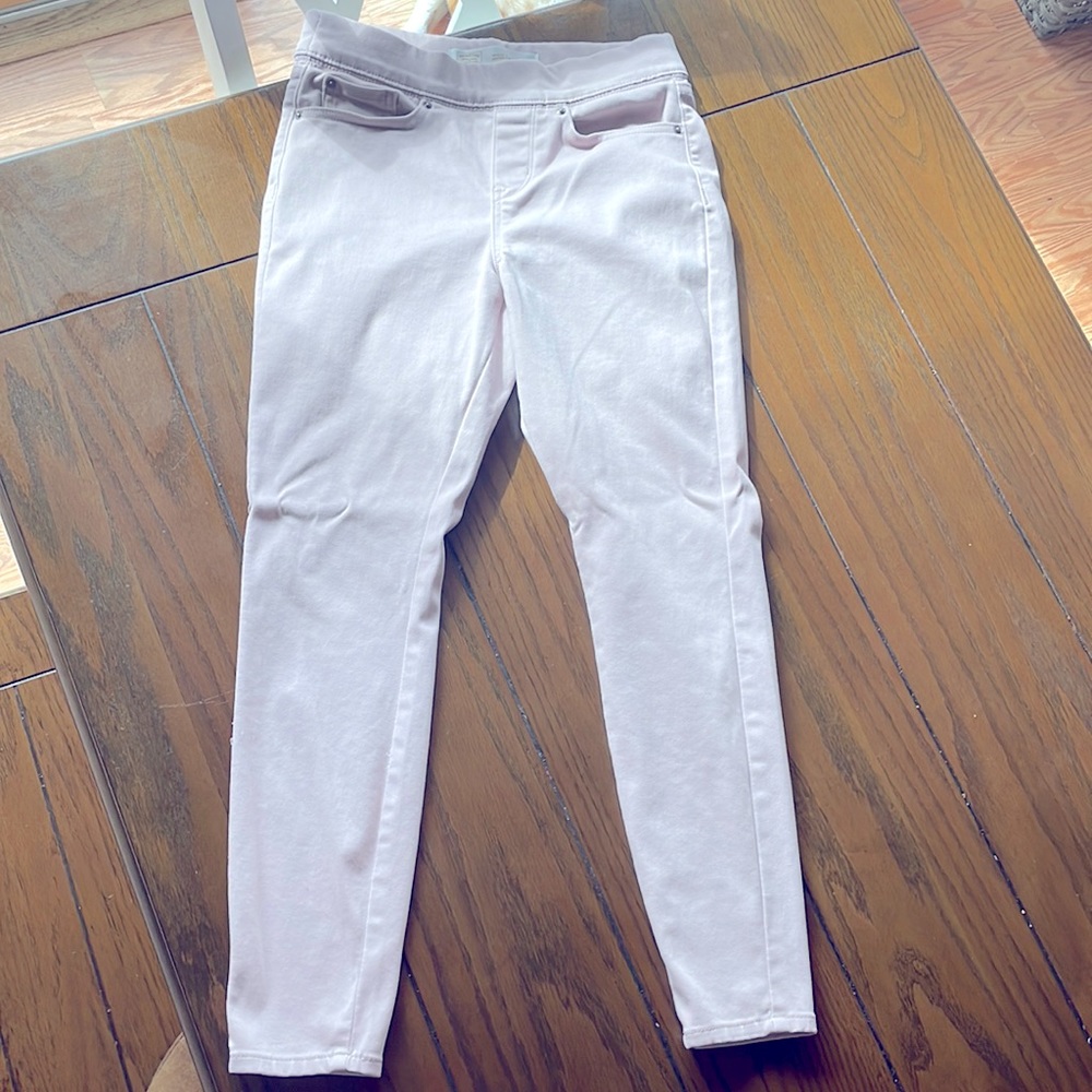 Levi Signature by Strauss and Co., Totally Shaping, Skinny Pull-on Jeans- Lilac